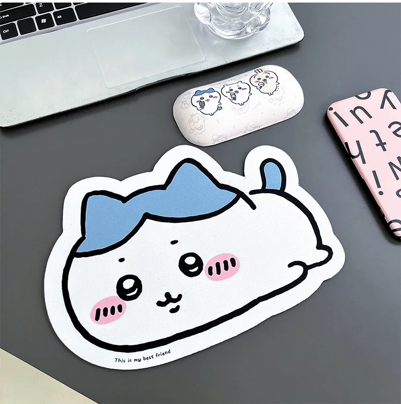 Leather Desk Pad - かわいい漫画の「ジイ・ウサギ」の柄が入った、特別な形状のレザー製マウスパッド。ゲーム用、デスクマット、オフィス用品、子供へのプレゼントに最適。